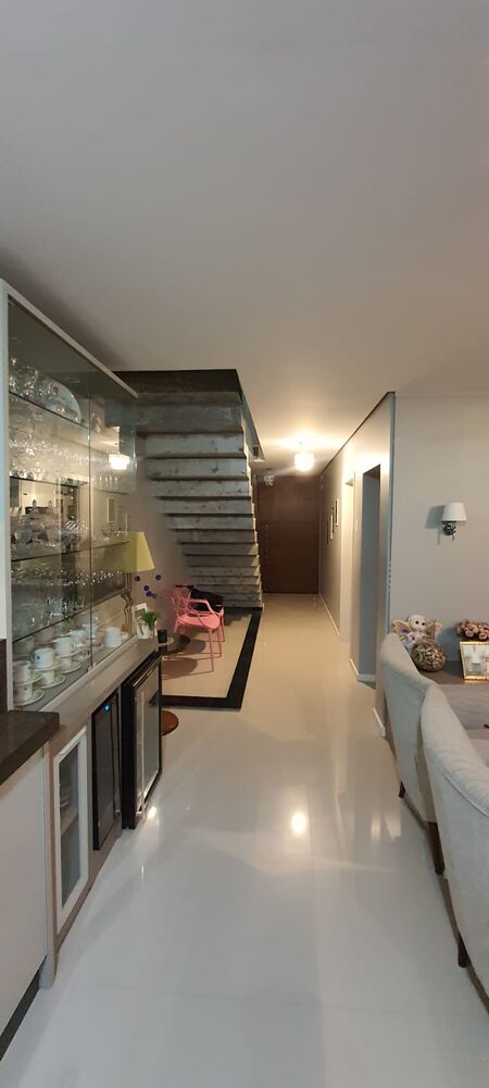 Casa à venda com 3 quartos, 215m² - Foto 10