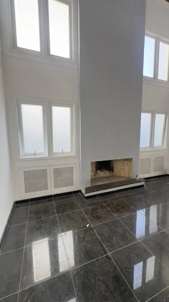Casa, 4 quartos, 350 m² - Foto 1