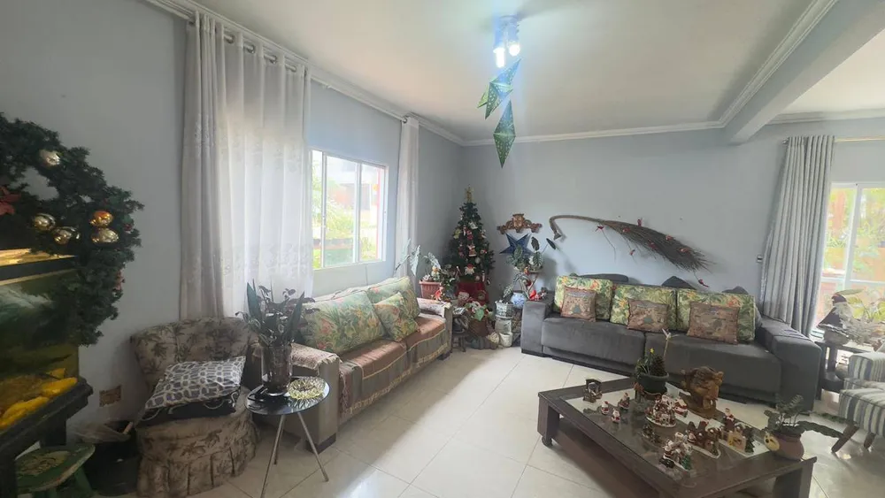 Casa, 4 quartos, 290 m² - Foto 4