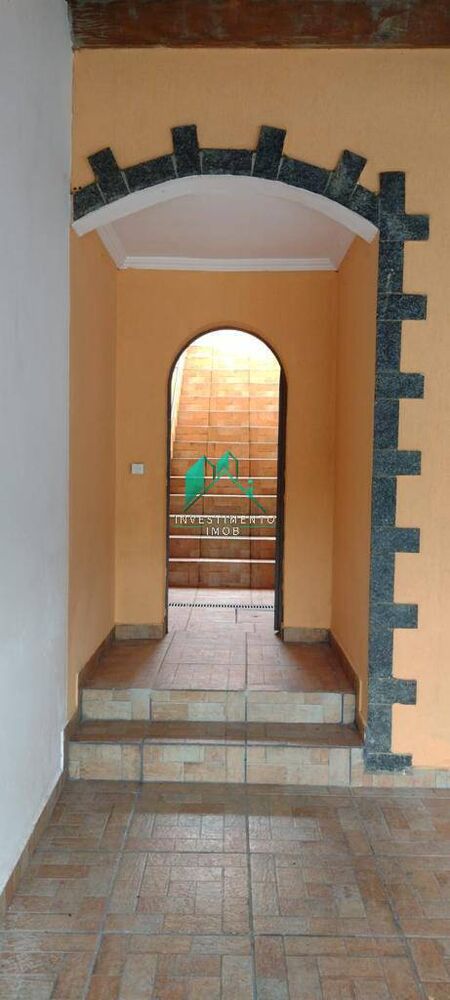 Casa à venda com 2 quartos, 150m² - Foto 16