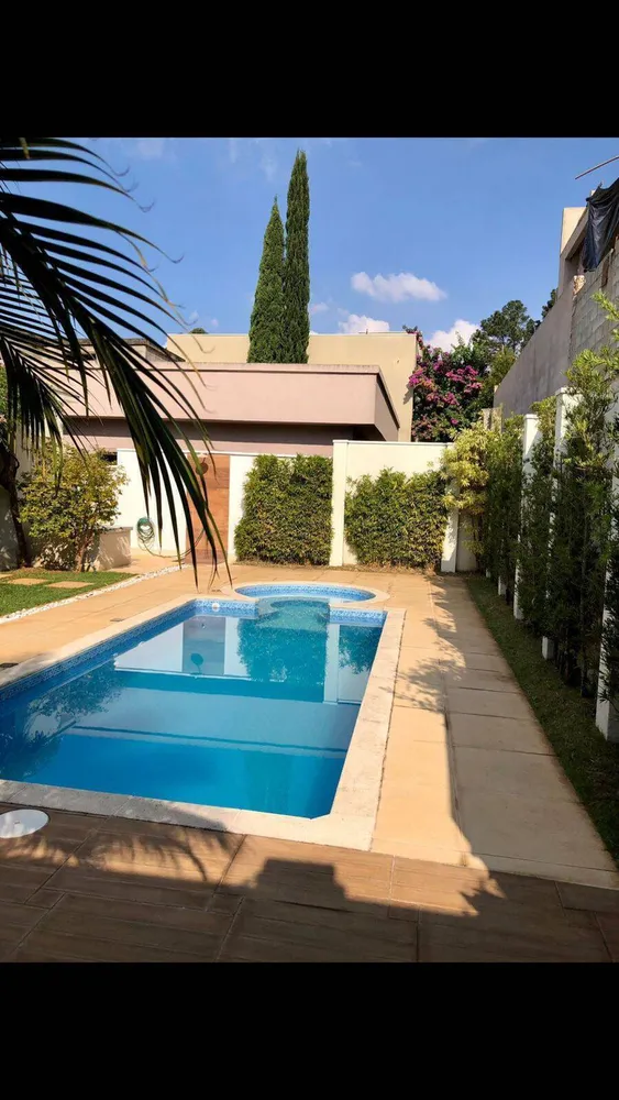 Casa, 3 quartos, 364 m² - Foto 1