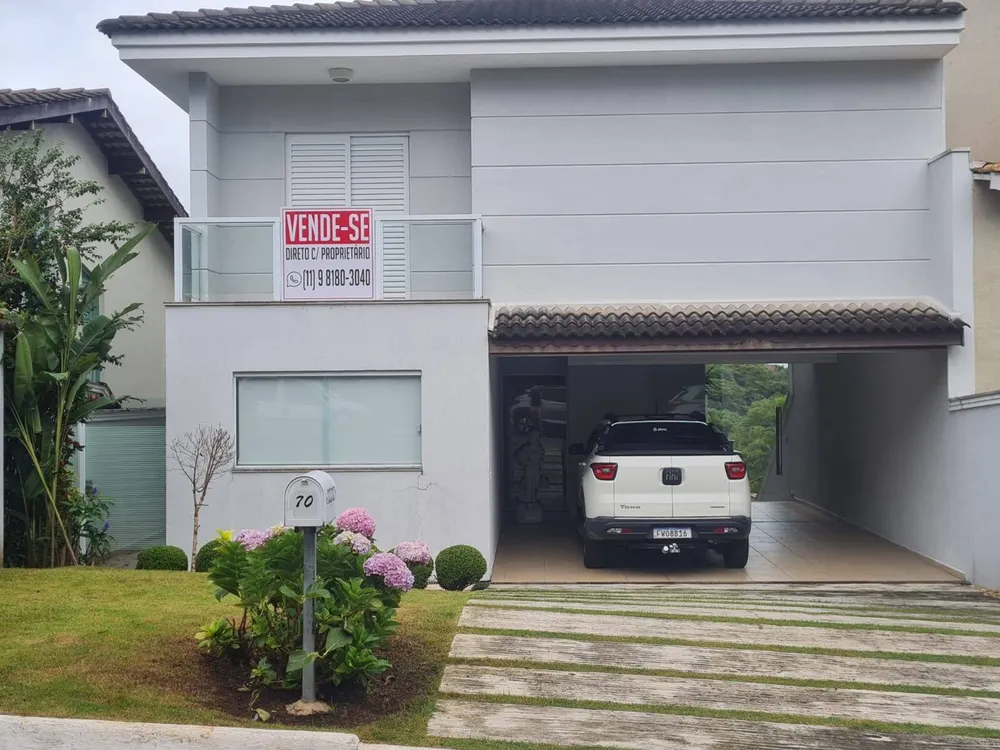 Casa, 3 quartos, 301 m² - Foto 1
