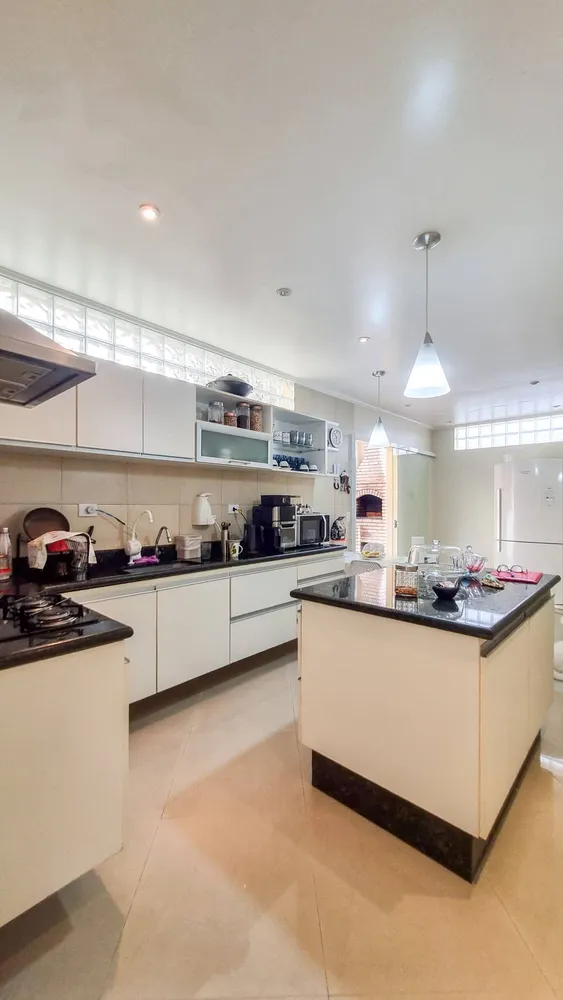 Casa, 2 quartos, 294 m² - Foto 4