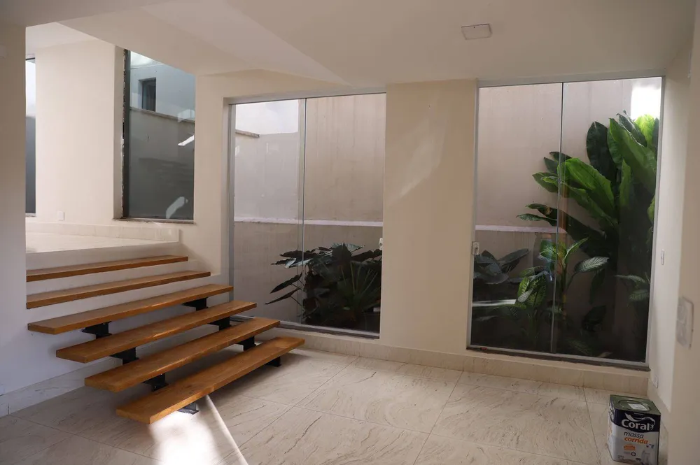 Casa, 5 quartos, 360 m² - Foto 3