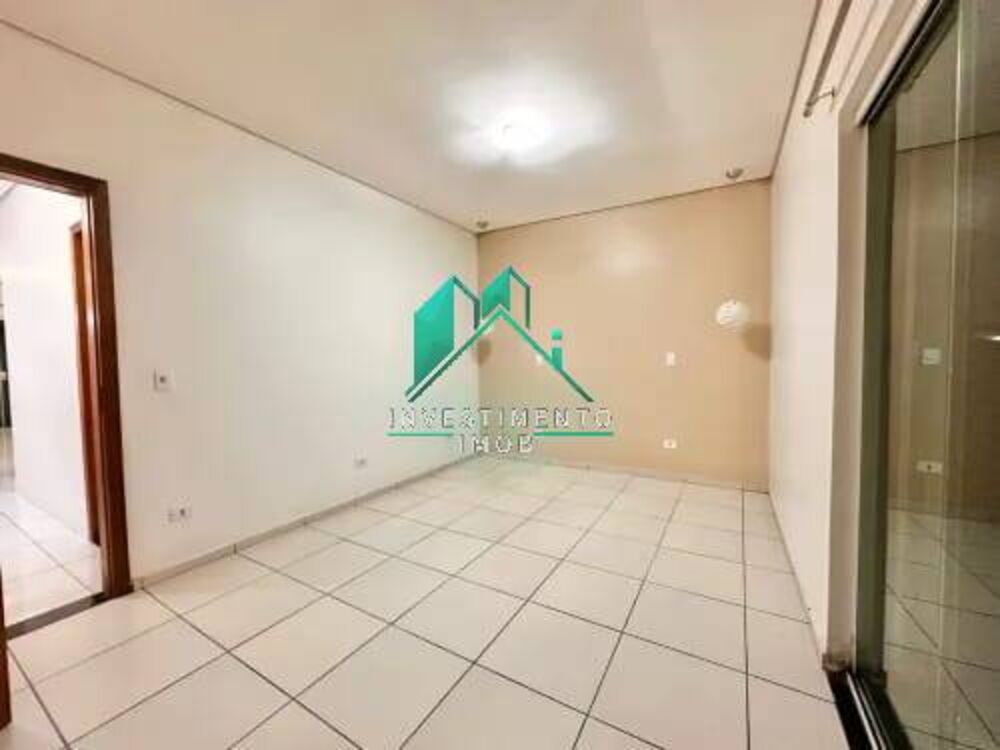 Casa para alugar com 2 quartos, 150m² - Foto 4