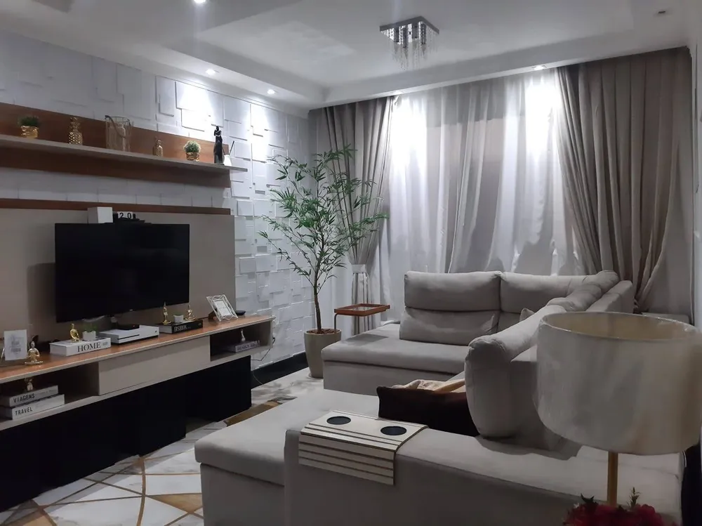 Casa, 4 quartos, 125 m² - Foto 1