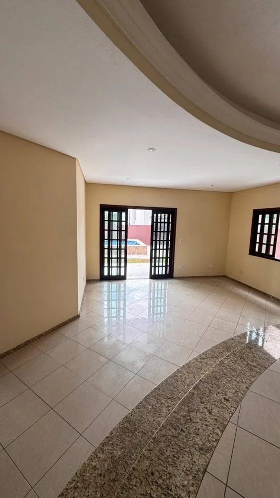 Casa, 3 quartos, 350 m² - Foto 2