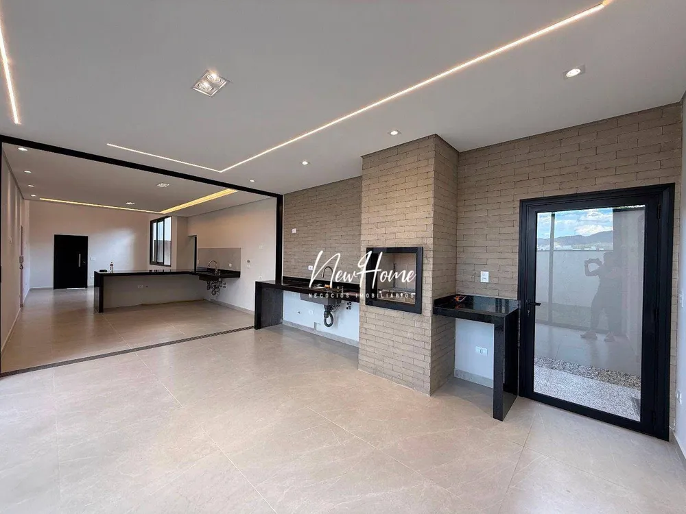 Casa, 3 quartos, 189 m² - Foto 3