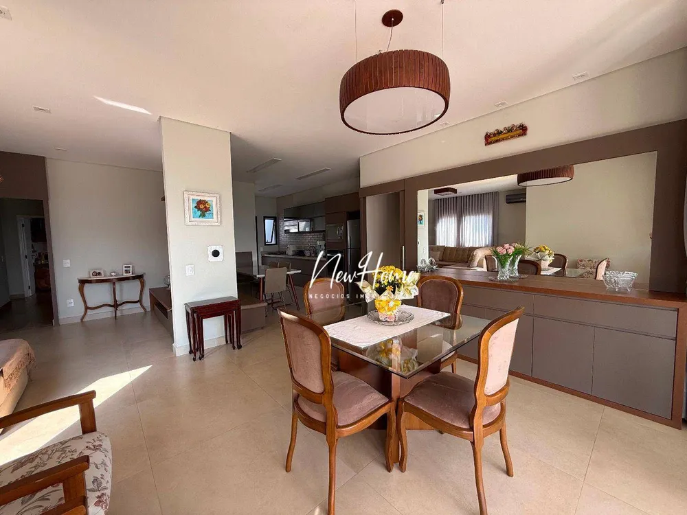 Casa, 4 quartos, 255 m² - Foto 4