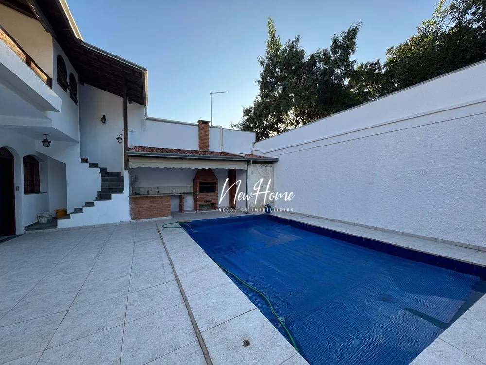 Casa, 3 quartos, 200 m² - Foto 1