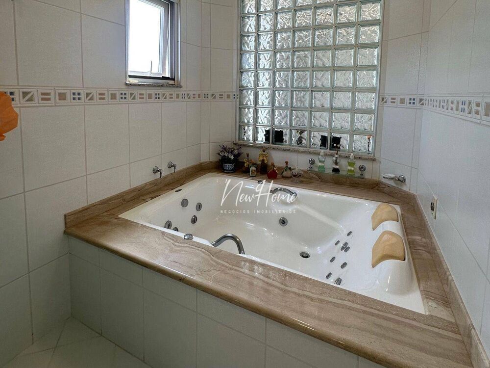 Casa, 3 quartos, 409 m² - Foto 1