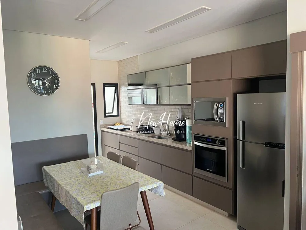 Casa, 3 quartos, 255 m² - Foto 3