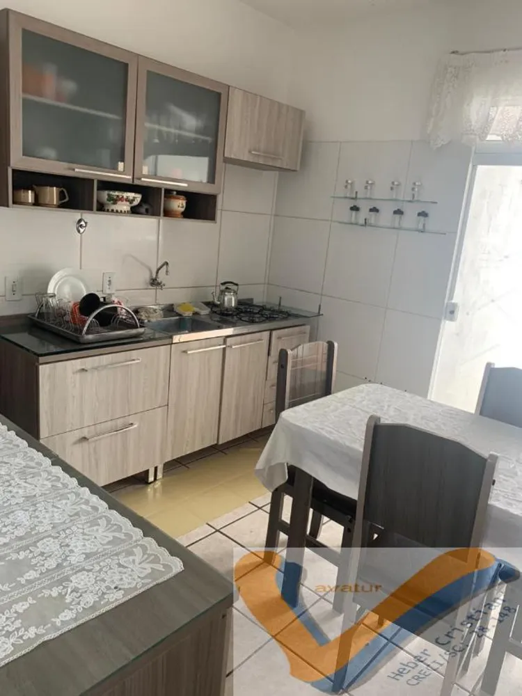 Casa, 4 quartos, 240 m² - Foto 4