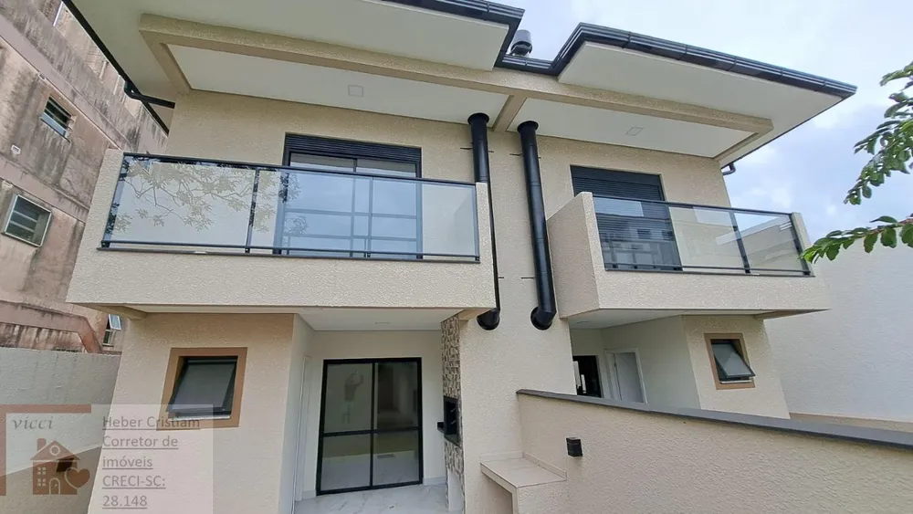 Casa, 3 quartos, 198 m² - Foto 1
