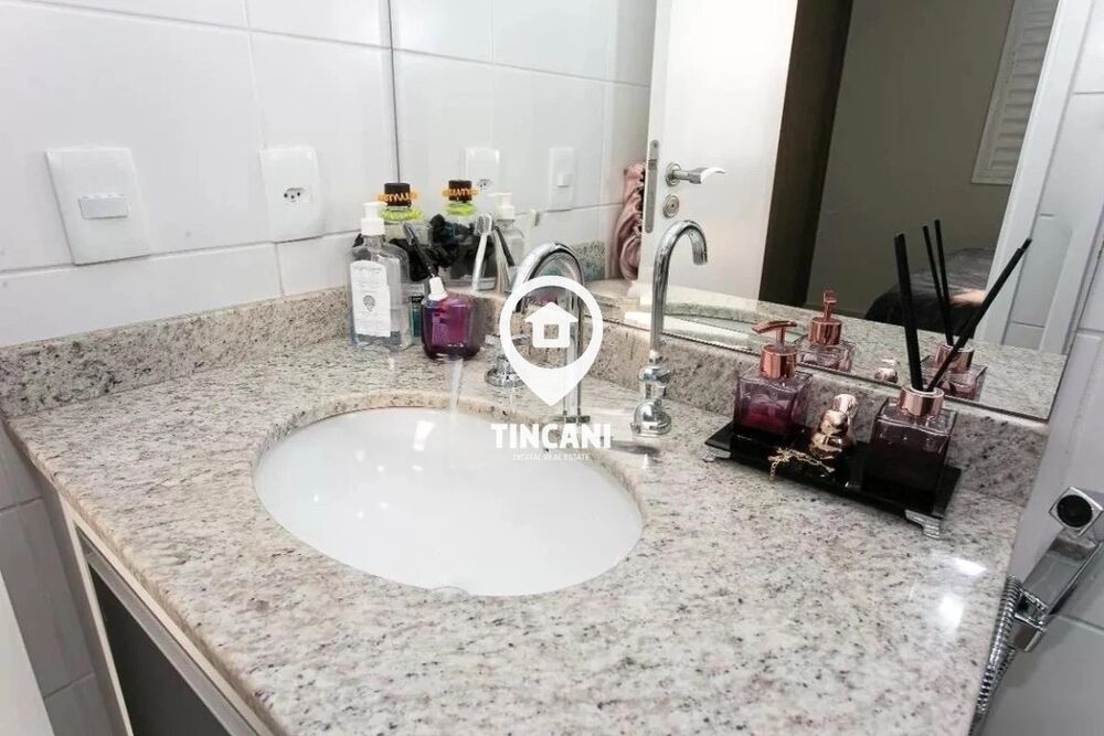 Apartamento à venda com 3 quartos, 93m² - Foto 7