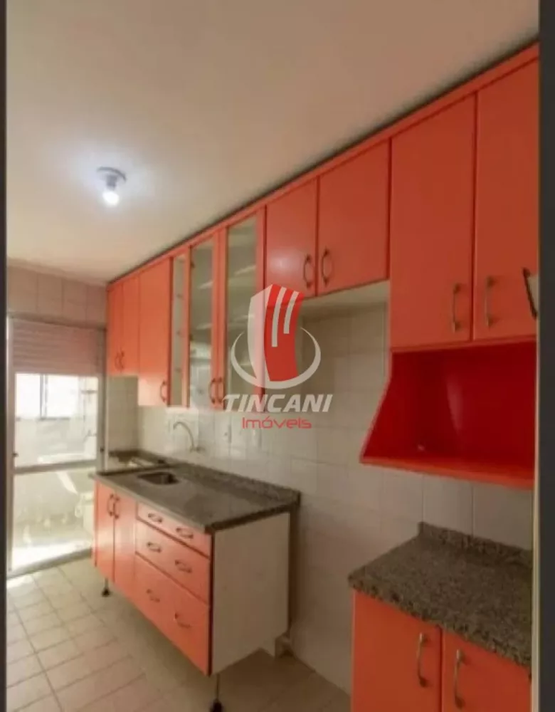 Apartamento à venda com 3 quartos, 68m² - Foto 3