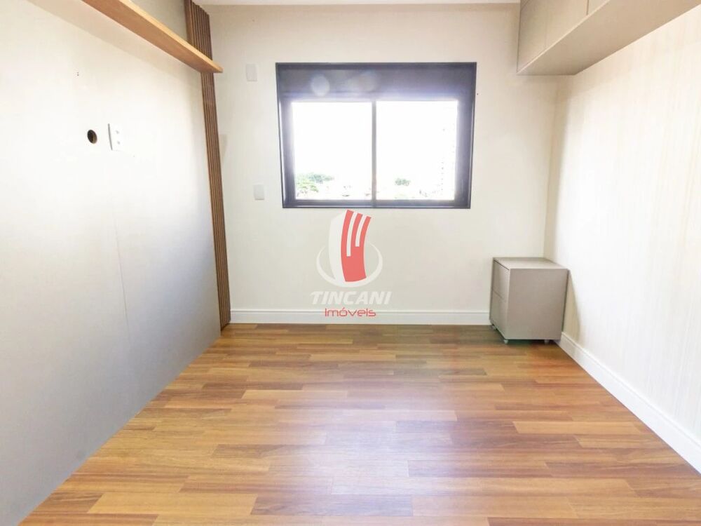 Apartamento à venda com 3 quartos, 115m² - Foto 3