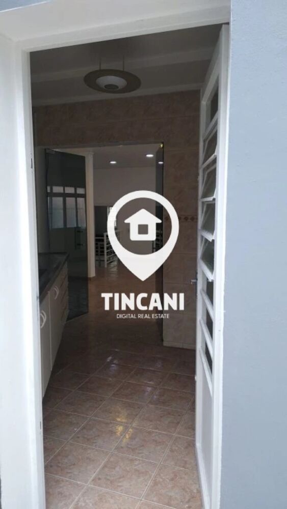 Sobrado para alugar com 3 quartos, 400m² - Foto 5