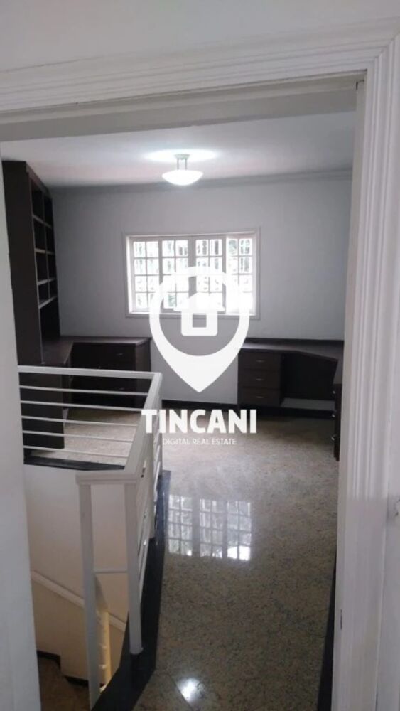 Sobrado para alugar com 3 quartos, 400m² - Foto 2