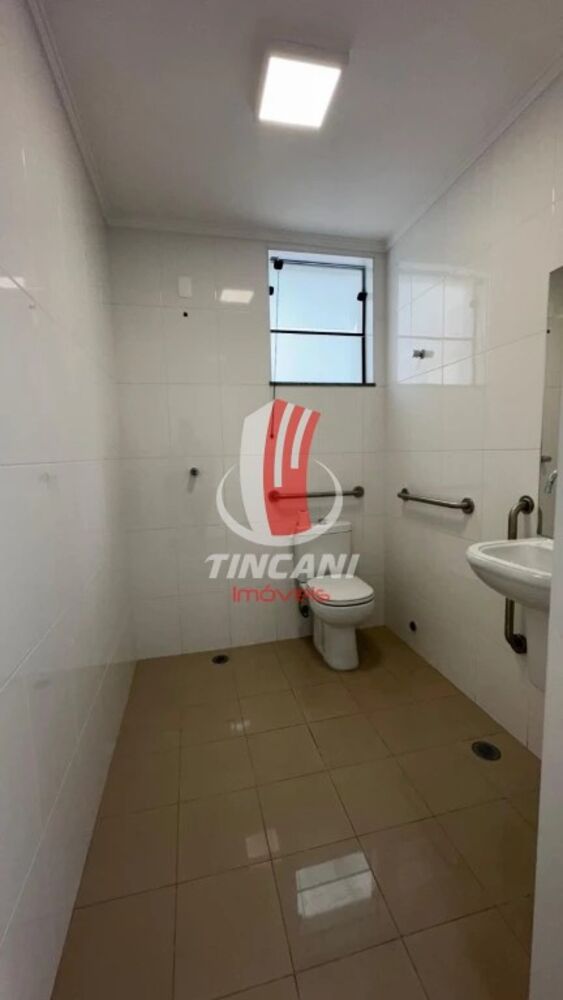 Prédio Inteiro para alugar, 280m² - Foto 2
