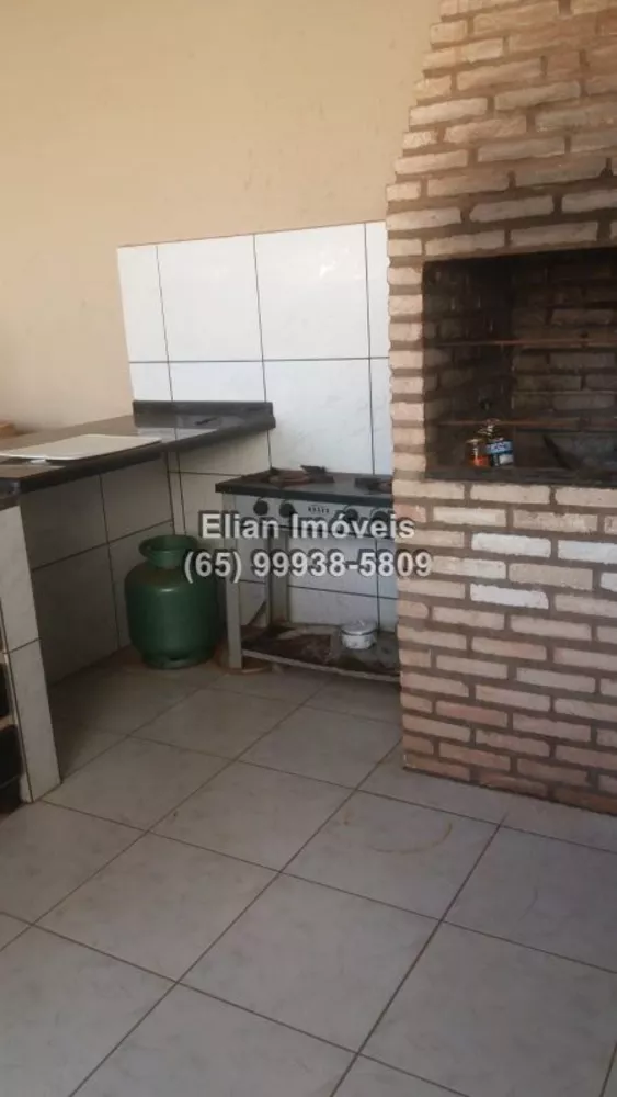 Casa à venda com 3 quartos, 196m² - Foto 2