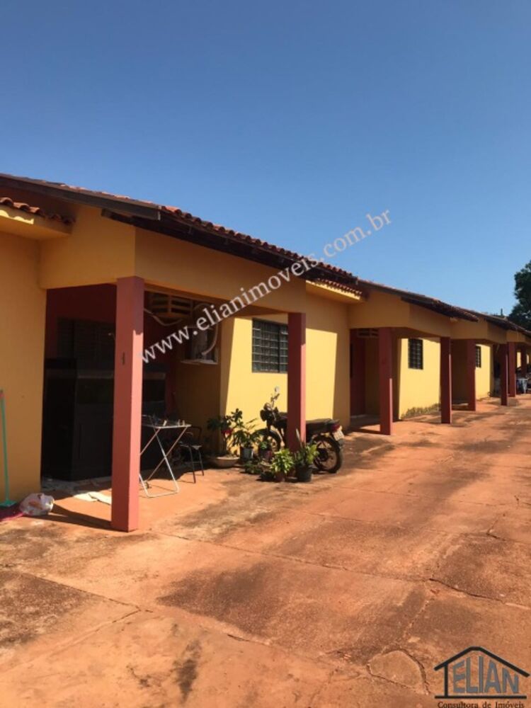 Casa, 5 quartos, 167 m² - Foto 1