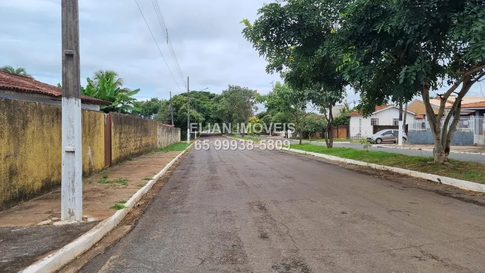 Casa à venda com 2 quartos, 100m² - Foto 2