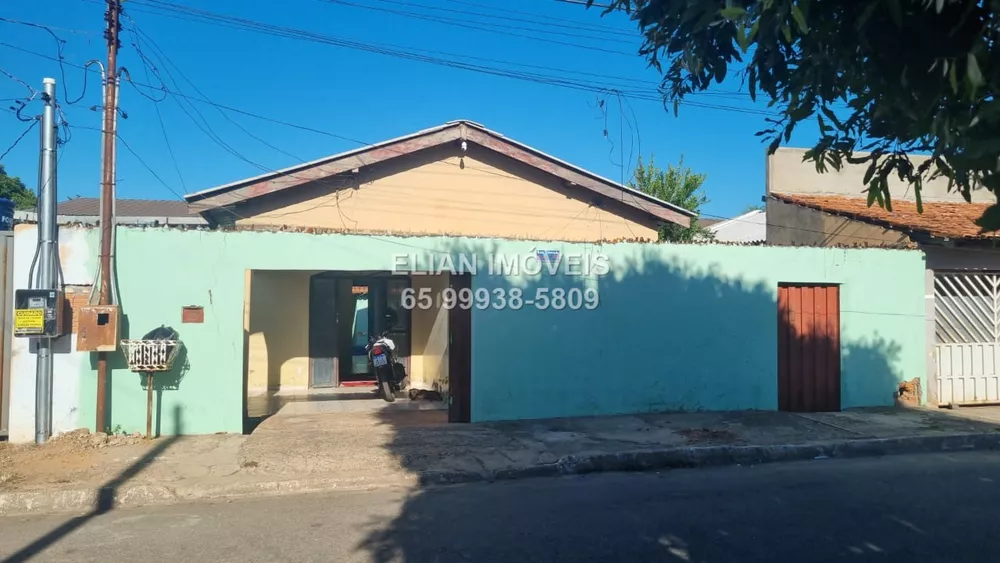 Casa à venda com 2 quartos, 180m² - Foto 1