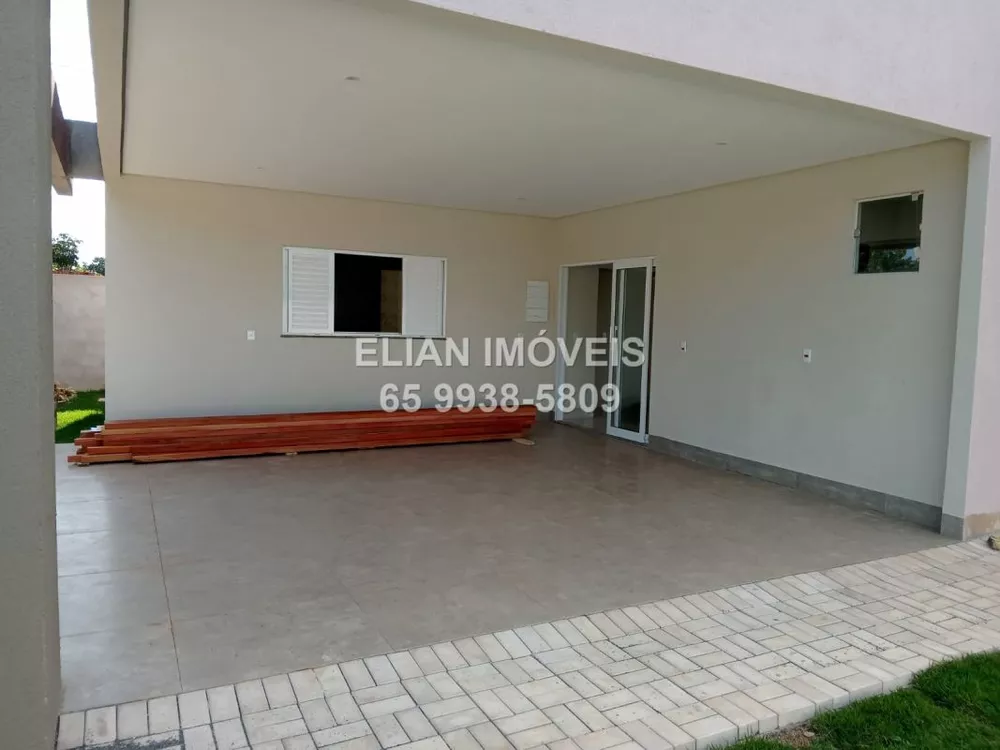 Casa à venda com 3 quartos, 170m² - Foto 1