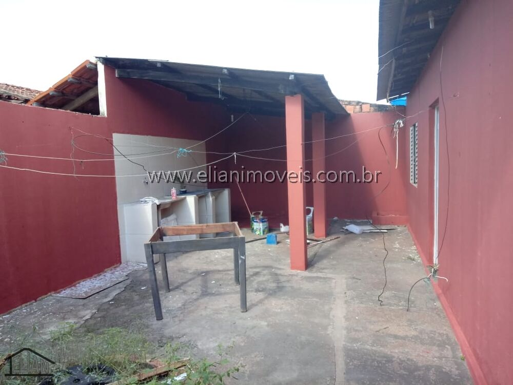 Casa à venda com 3 quartos, 196m² - Foto 4