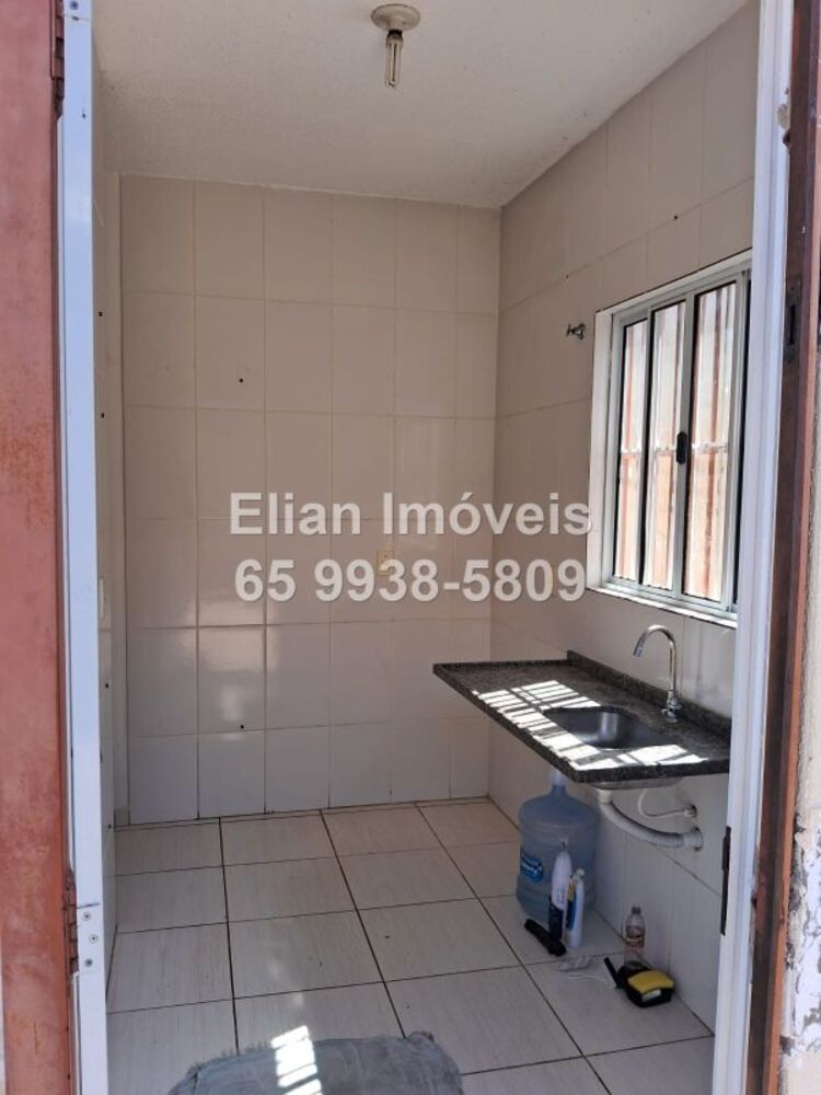 Casa à venda com 2 quartos, 36m² - Foto 4