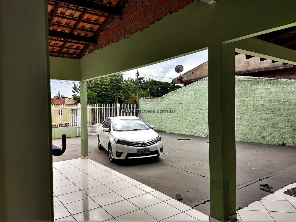 Casa à venda com 2 quartos, 147m² - Foto 4