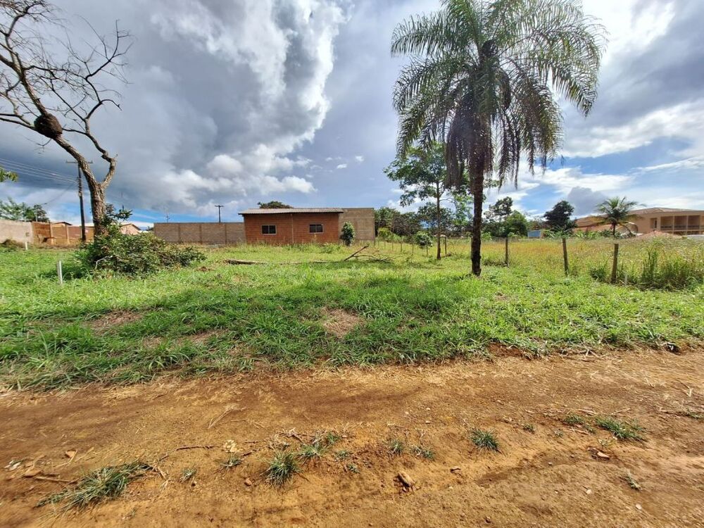 Terreno, 240 m² - Foto 1