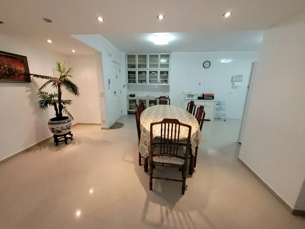 Apartamento, 3 quartos, 130 m² - Foto 1