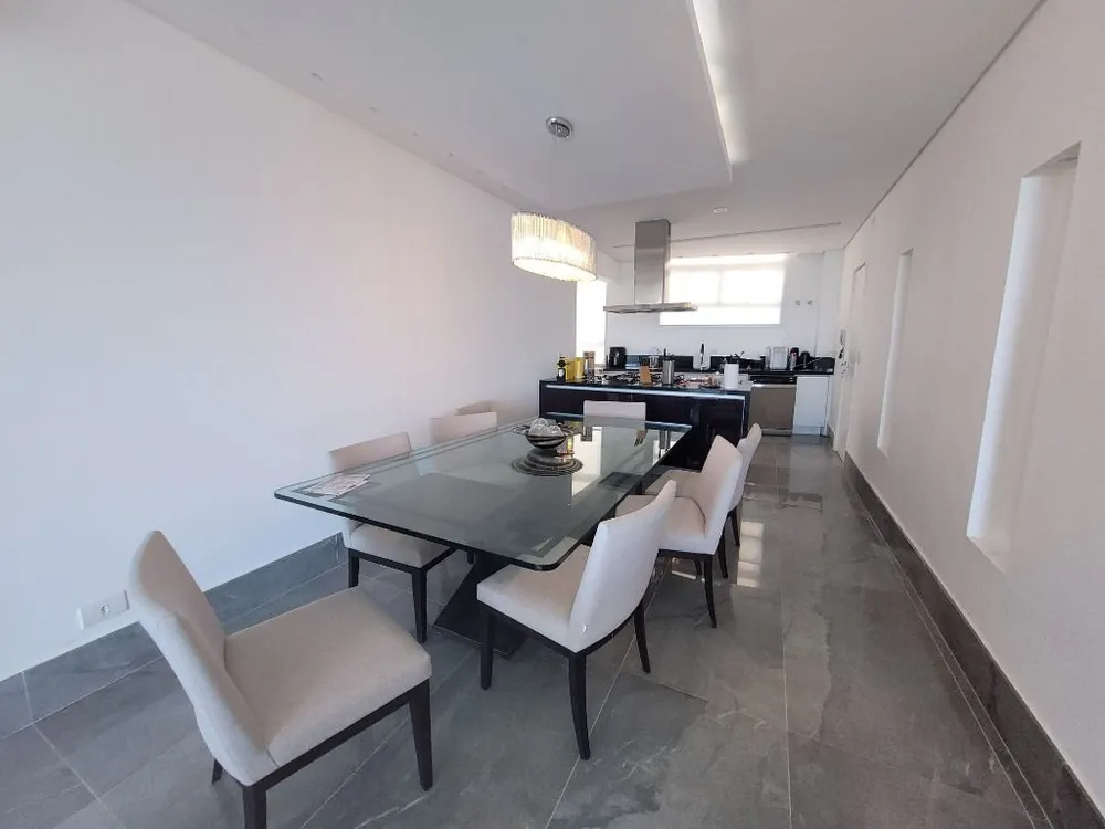 Apartamento, 3 quartos, 130 m² - Foto 2