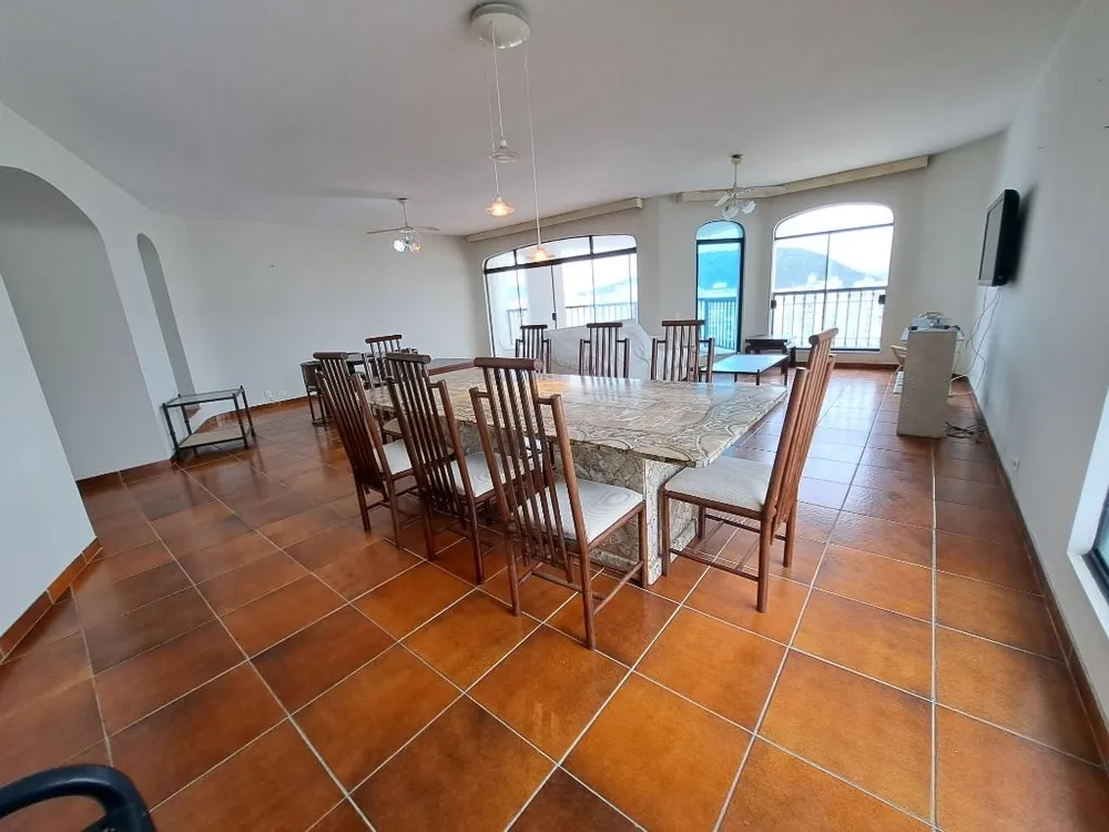 Apartamento, 3 quartos, 200 m² - Foto 2