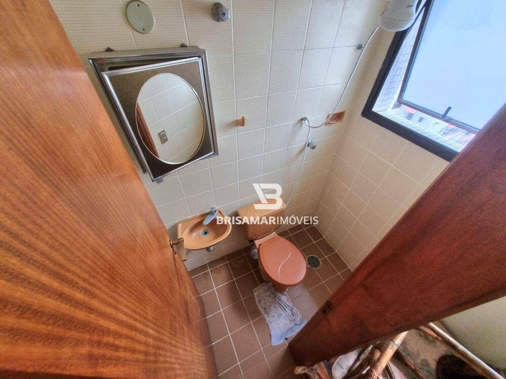 Apartamento à venda com 3 quartos, 170m² - Foto 11