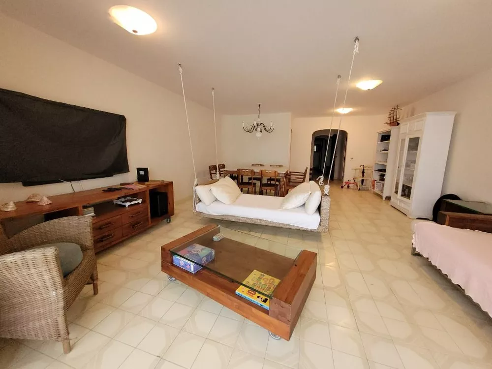 Apartamento à venda com 3 quartos, 180m² - Foto 3