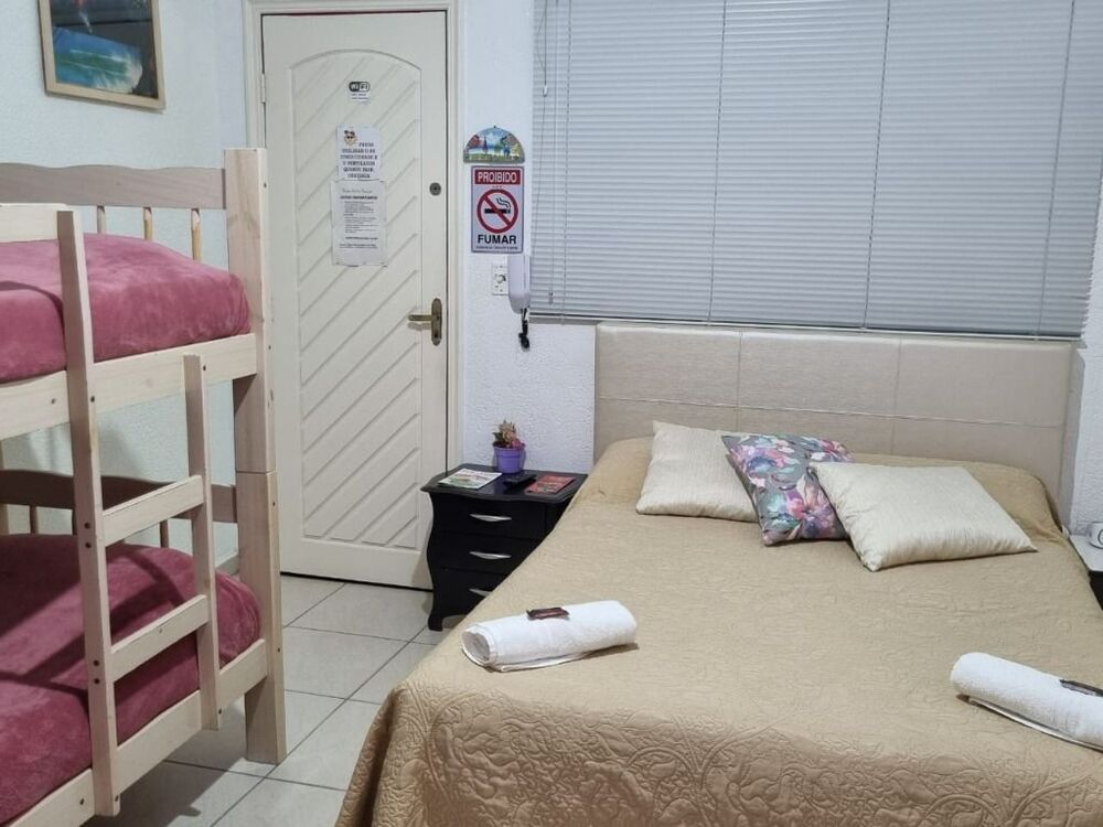Pousada-Chalé à venda com 11 quartos, 450m² - Foto 2