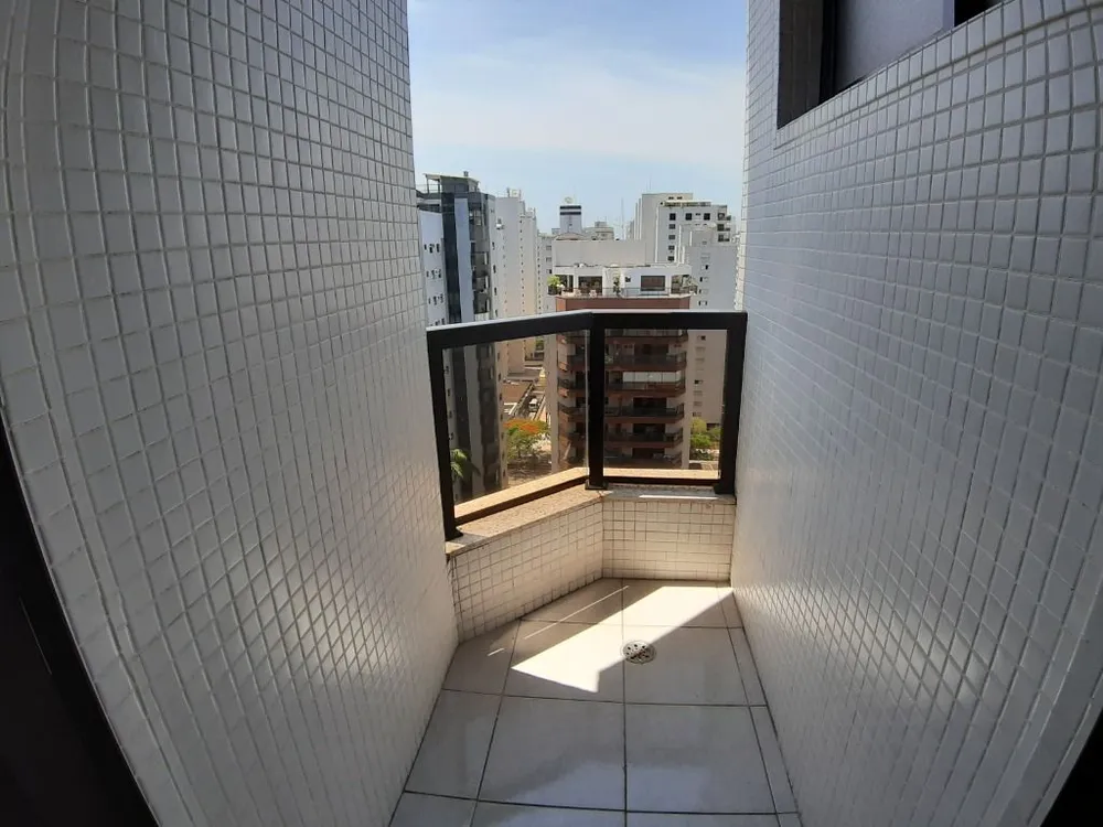 Apartamento, 3 quartos, 140 m² - Foto 1