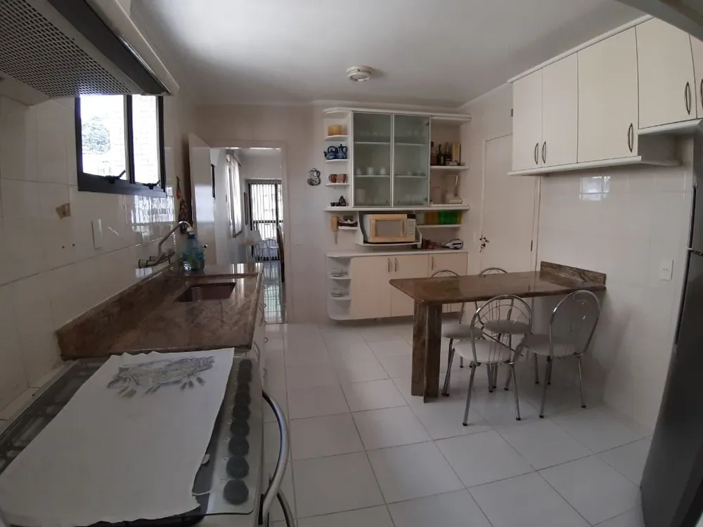 Apartamento, 3 quartos, 140 m² - Foto 10