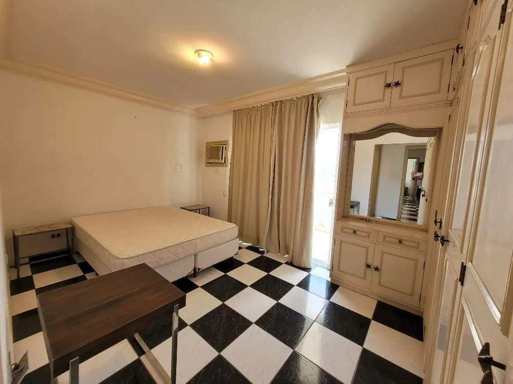 Apartamento, 3 quartos, 260 m² - Foto 4