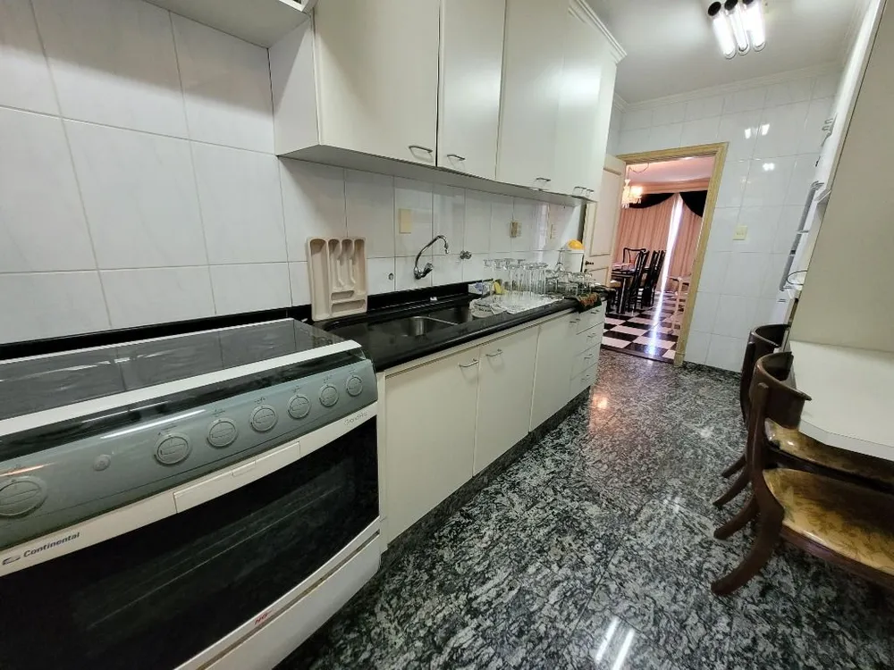 Apartamento, 3 quartos, 260 m² - Foto 12