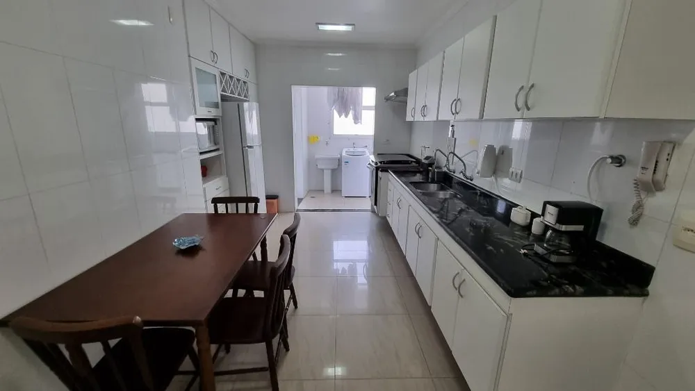 Apartamento, 3 quartos, 130 m² - Foto 1
