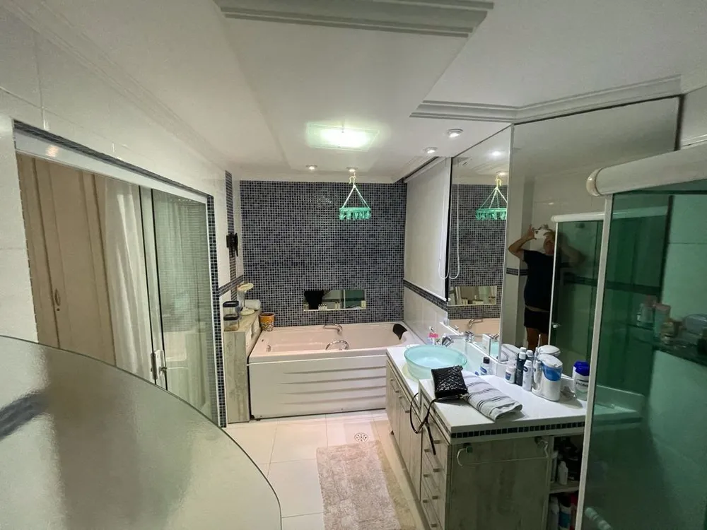 Apartamento, 3 quartos, 190 m² - Foto 8