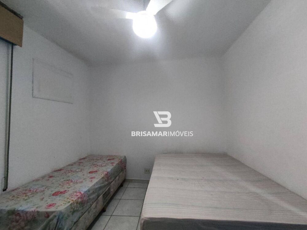 Apartamento para alugar com 3 quartos, 130m² - Foto 12