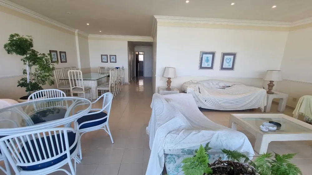 Apartamento, 3 quartos, 194 m² - Foto 2