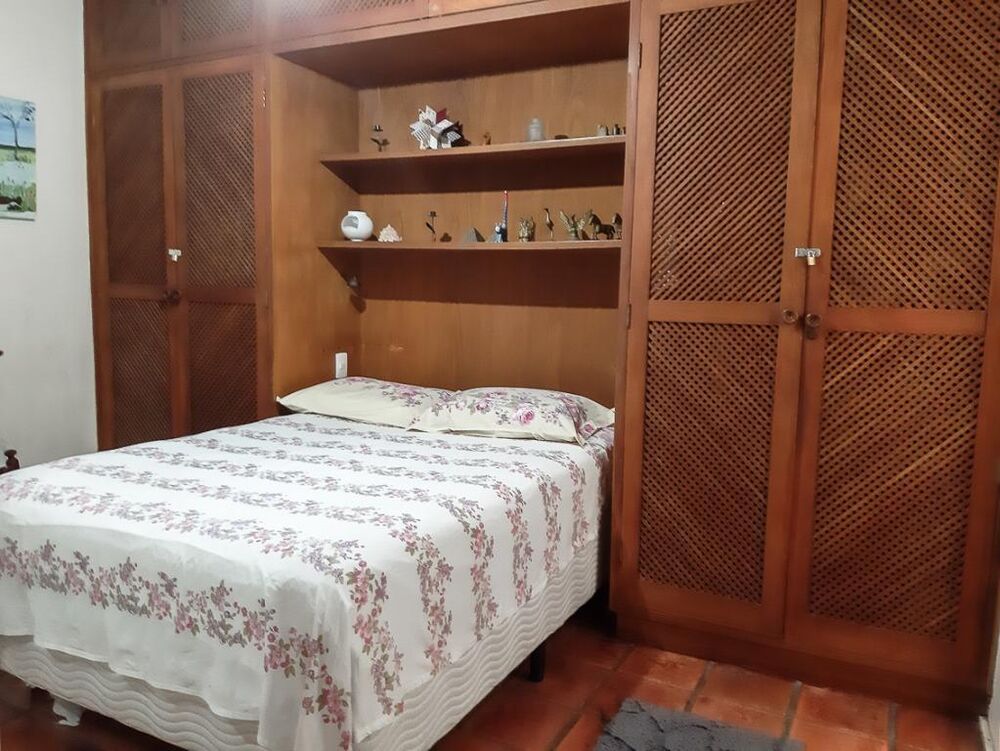 Apartamento à venda com 3 quartos, 110m² - Foto 2