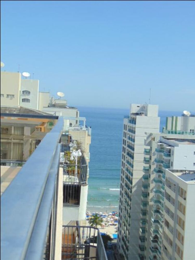 Cobertura à venda com 4 quartos, 250m² - Foto 1