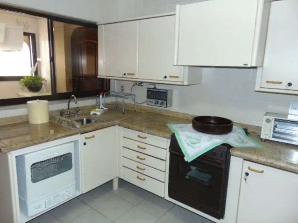 Apartamento, 3 quartos, 180 m² - Foto 11